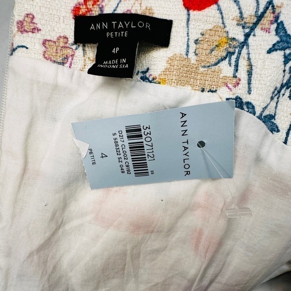 Ann Taylor Sheath Dress 4P Summer Wildflower Floral Sleeveless Party Cocktail - Picture 10 of 11